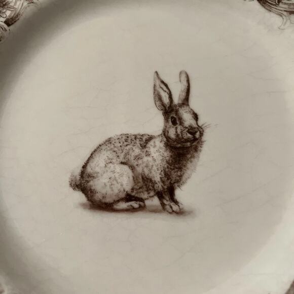 222 Fifth ARABELLA Brown & White Bunny Dinner Plates 12in Set of 4 New - Picture 3 of 10